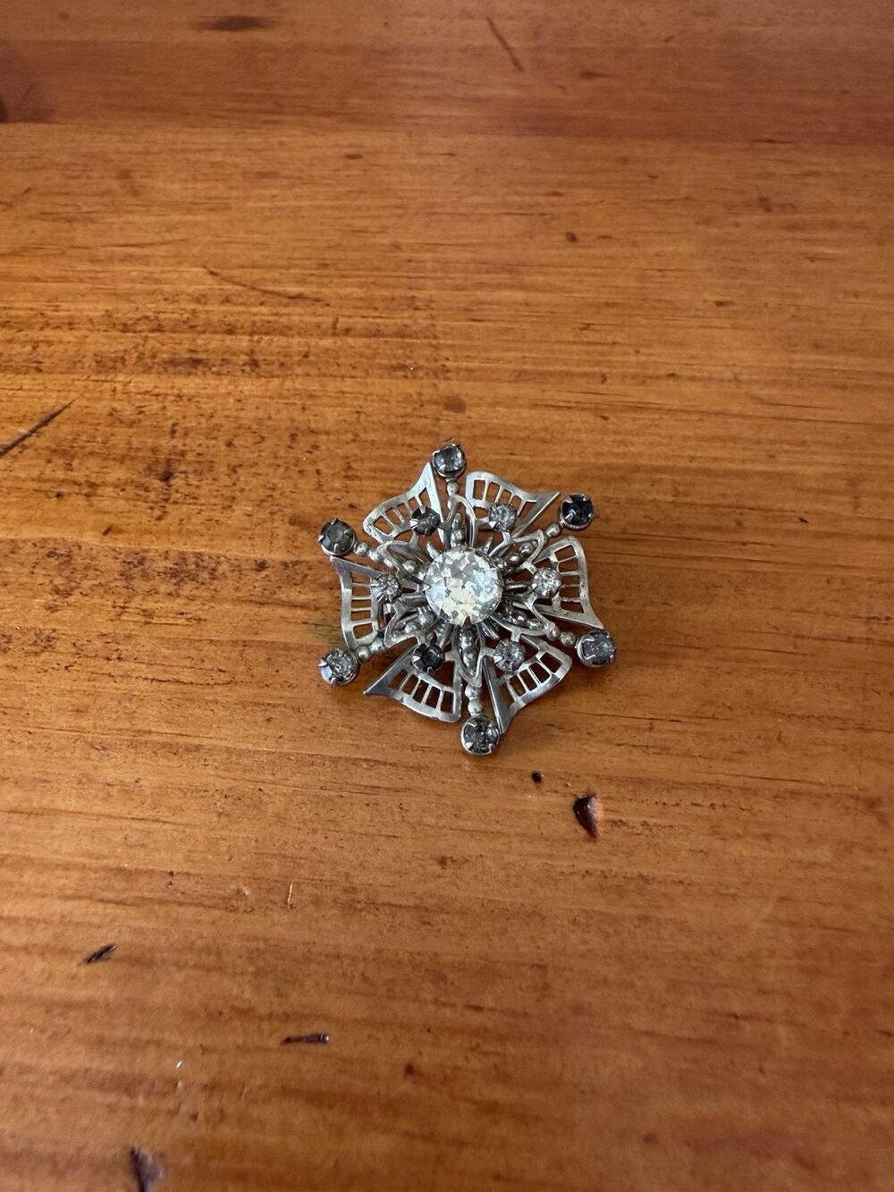 Vintage Rhinestone Snowflake Brooch Silver Tone Clear Smoky Crystal Pin